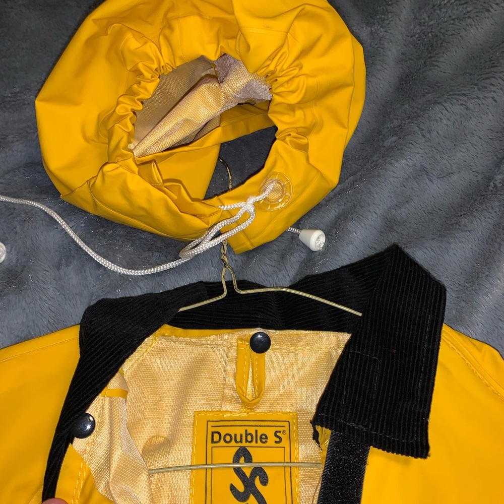 Double S Collection Rain Gear